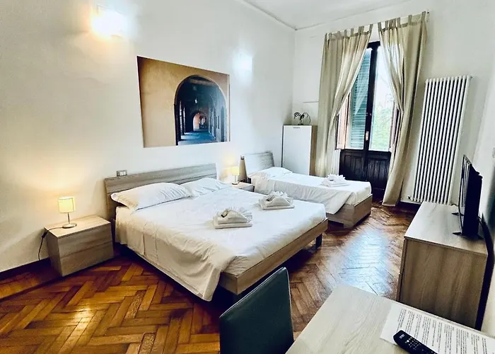 Centro Storico פררה